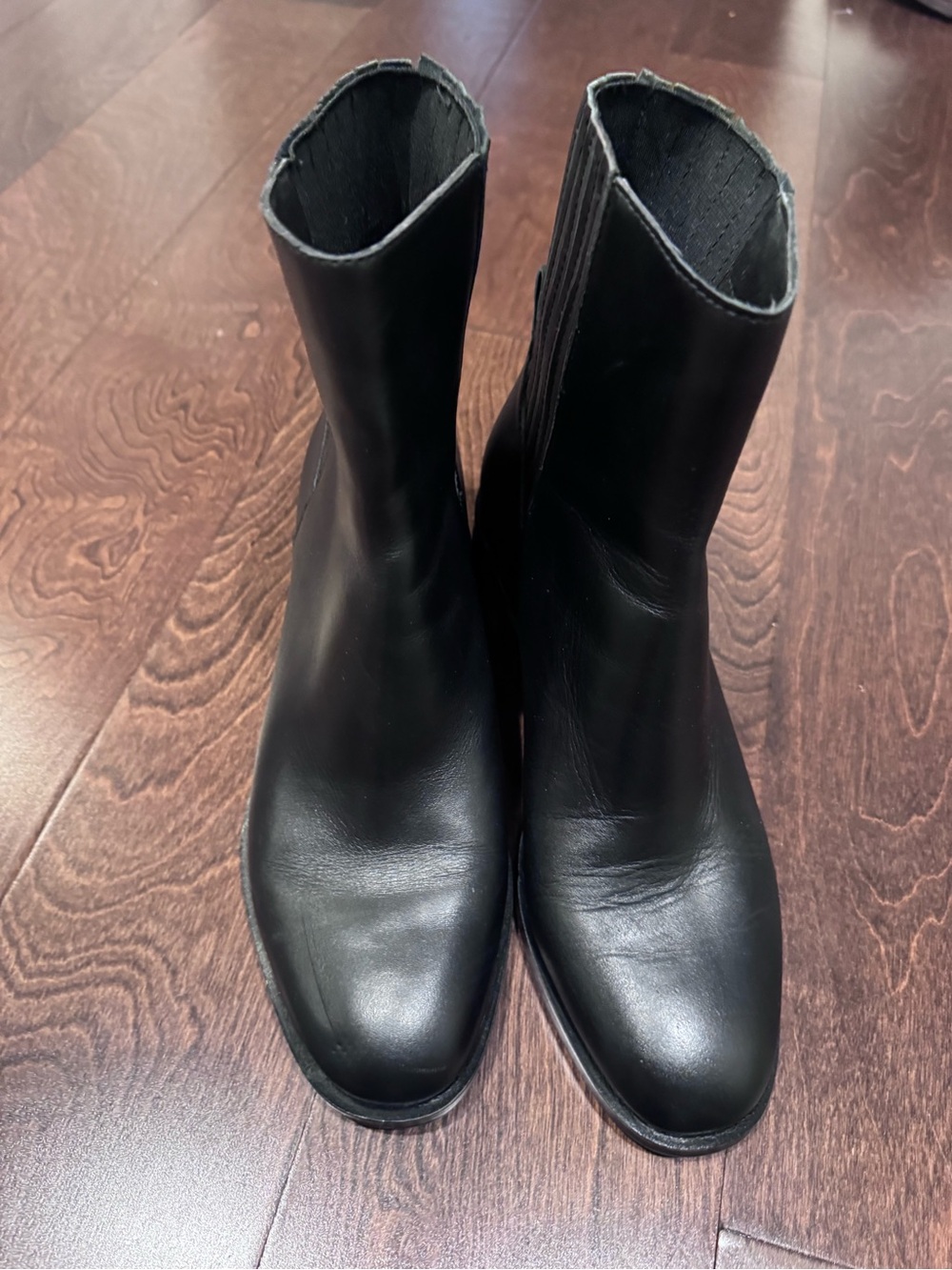 Waterproof Black Leather Chelsea Boots